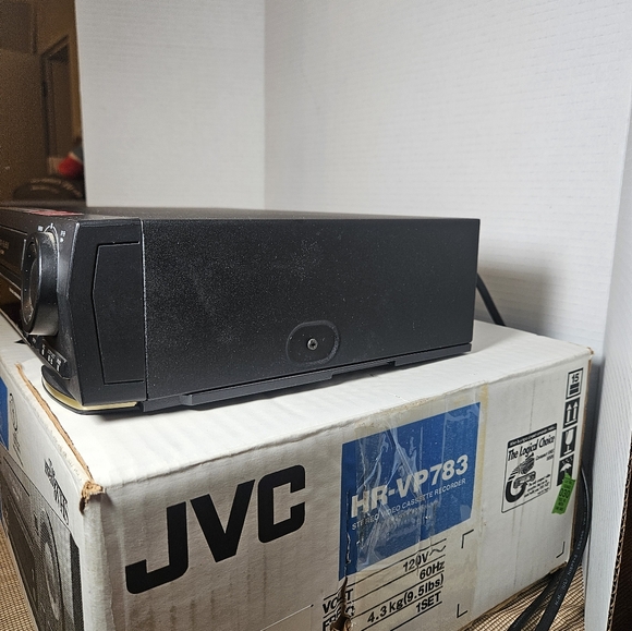 JVC VCR HR-VP783U Pro-Cision 19U Head VCR VHS- WITH Remote and Manual - Picture 11 of 13